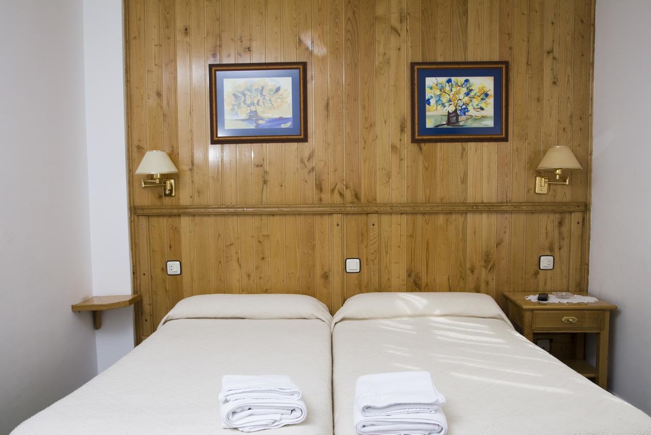 Hotel Restaurante Prado Boal Extérieur photo