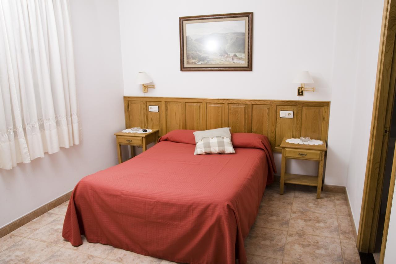 Hotel Restaurante Prado Boal Chambre photo